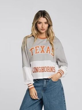The Wild Collective Texas Longhorns Crew Fleece Grey Women's - L
